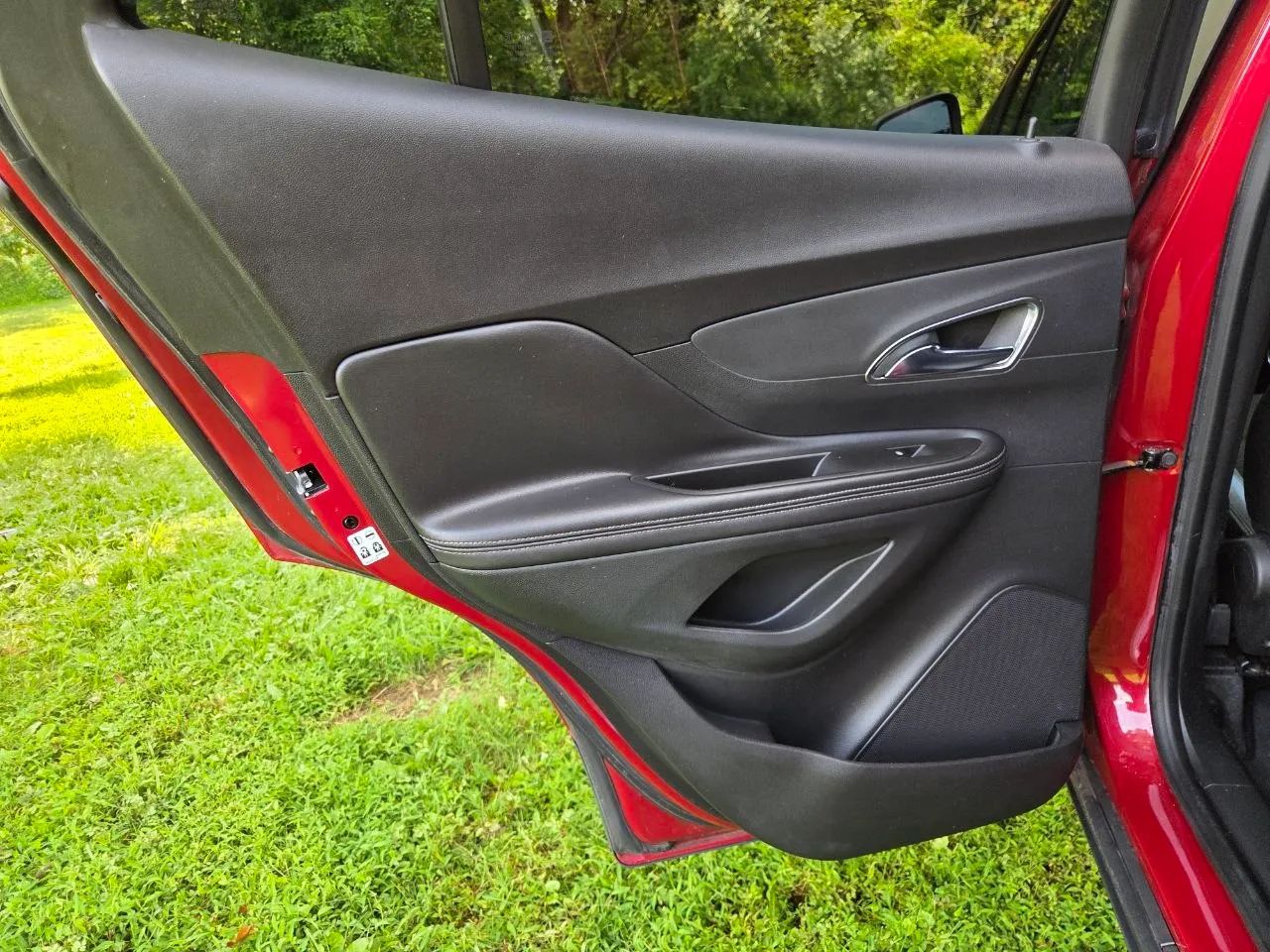 2015 Buick Encore Sport Utility — photo 26 of 40