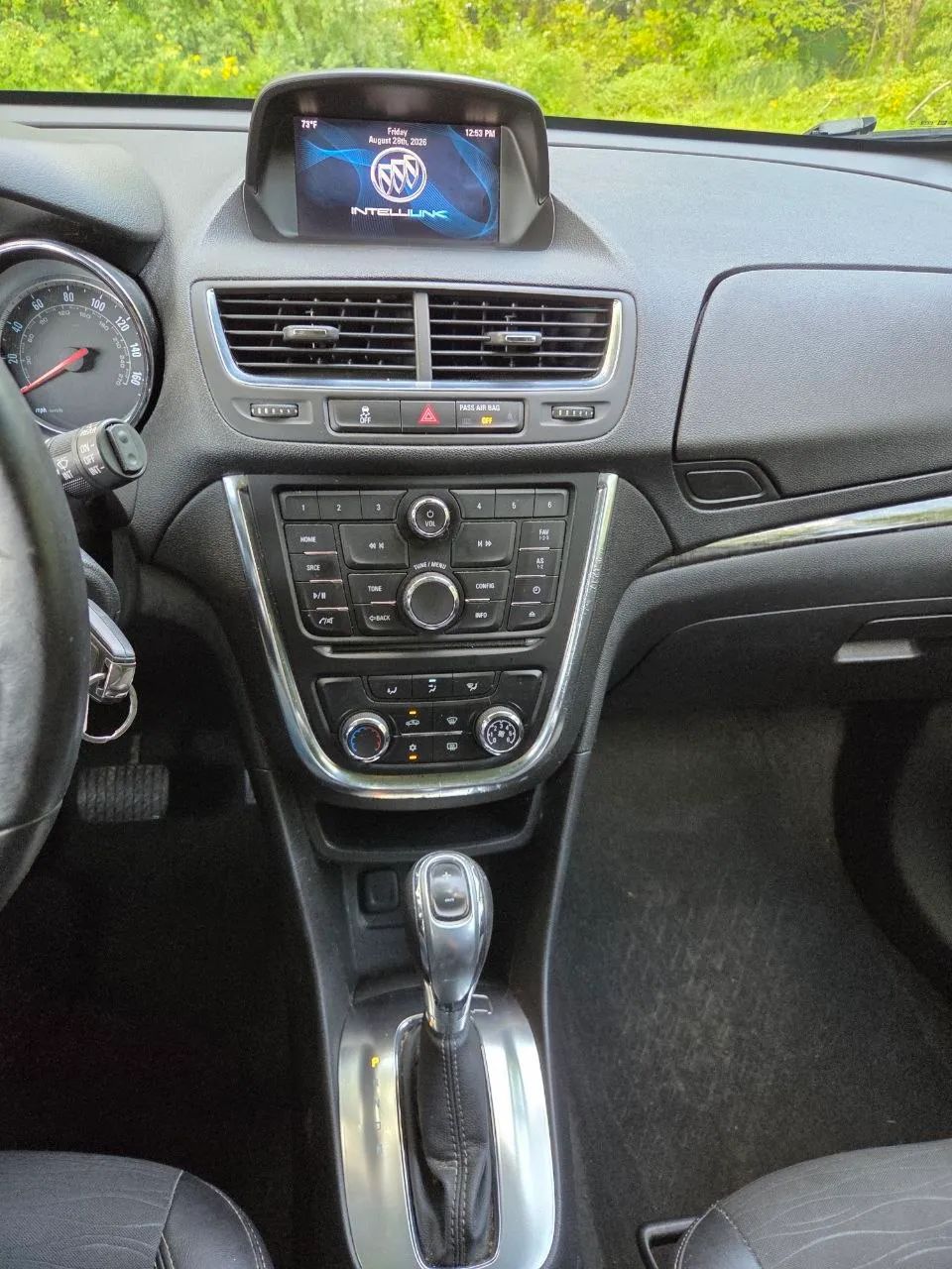 2015 Buick Encore Sport Utility — photo 30 of 40