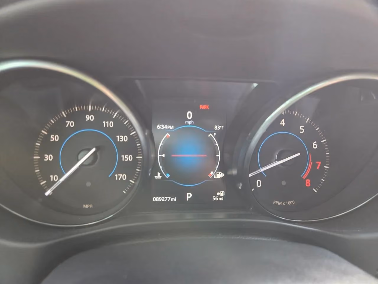 2017 Jaguar XE — photo 26 of 31