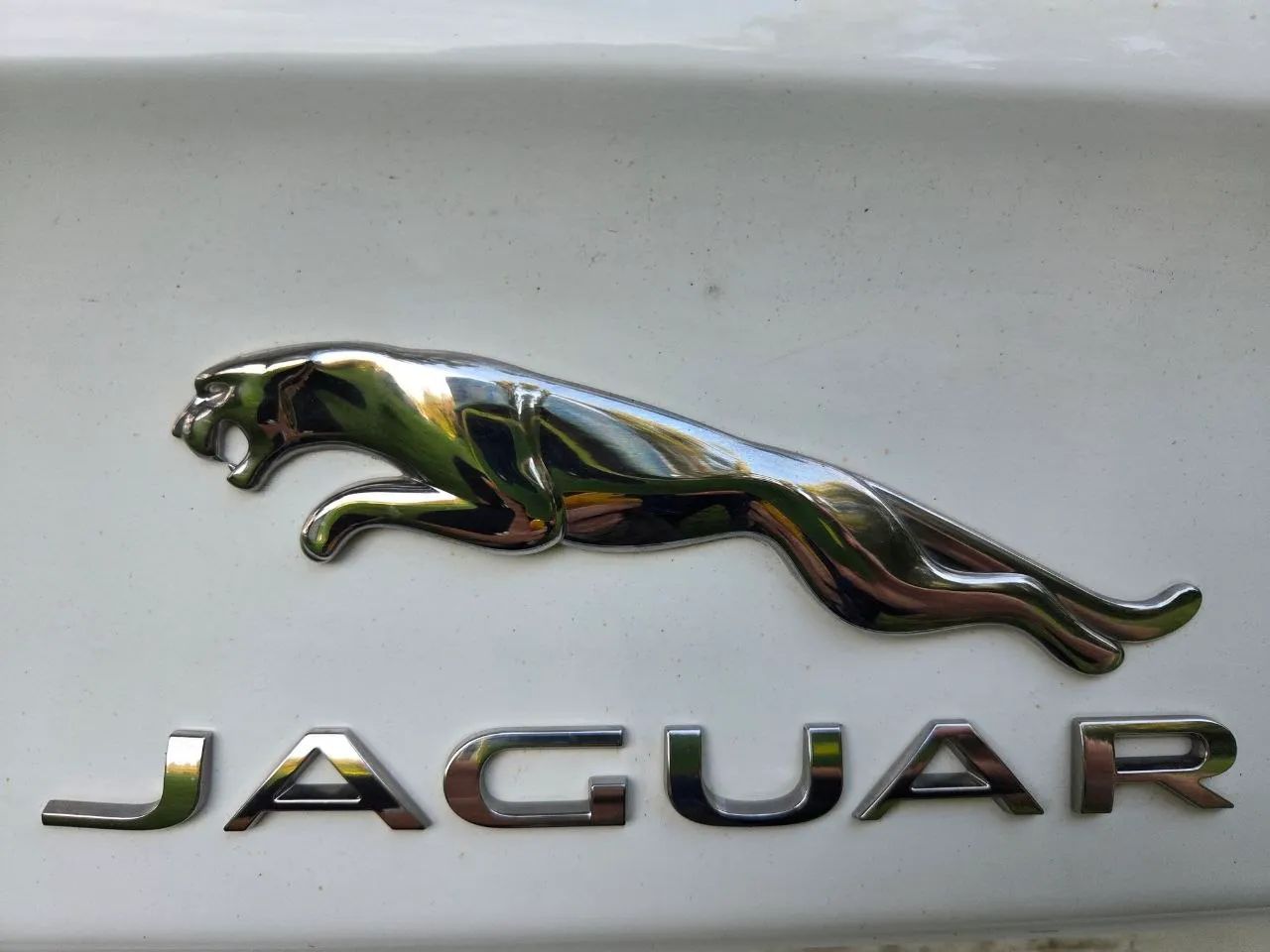 2017 Jaguar XE — photo 31 of 31