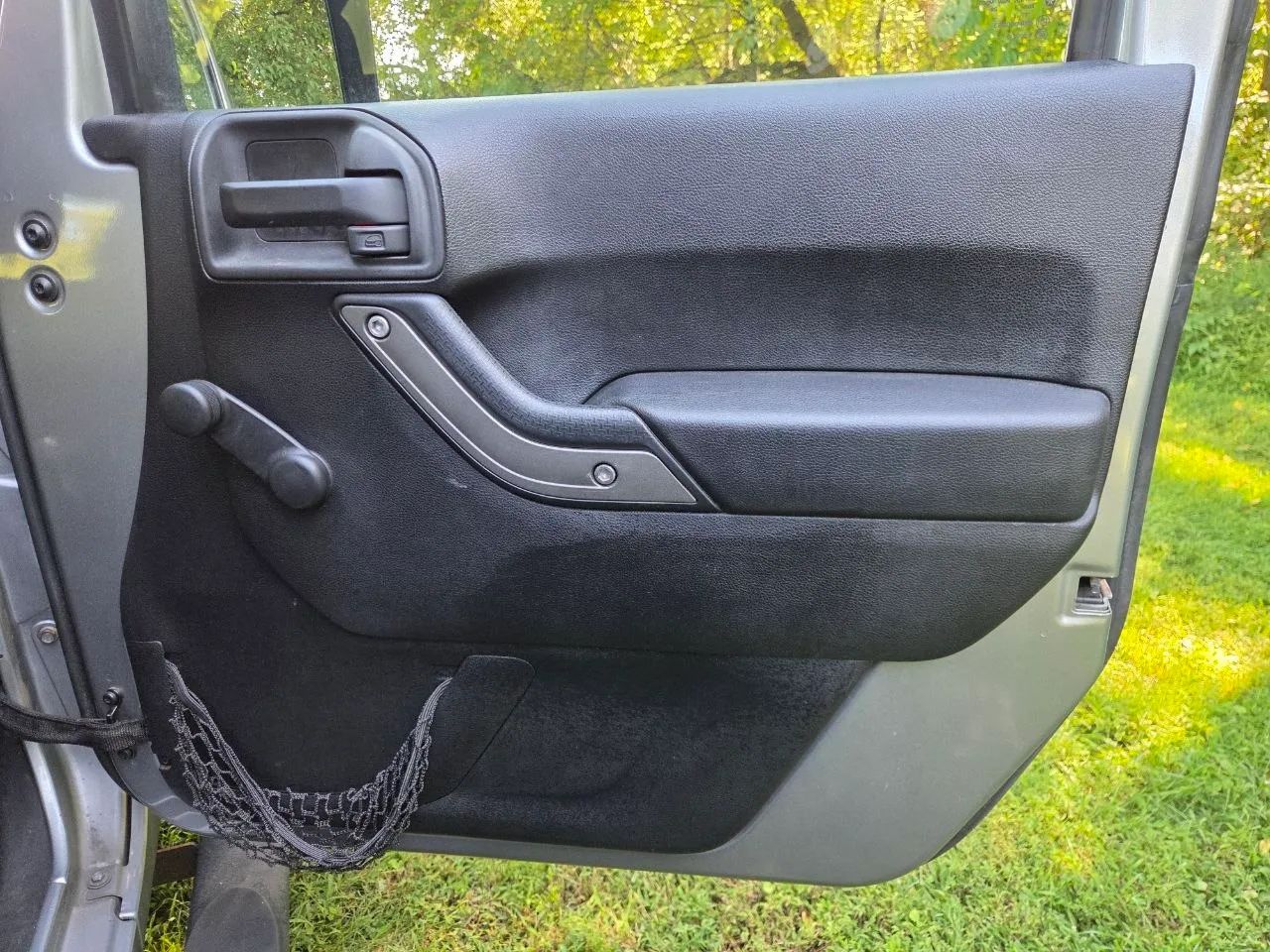 2013 Jeep Wrangler — photo 20 of 28
