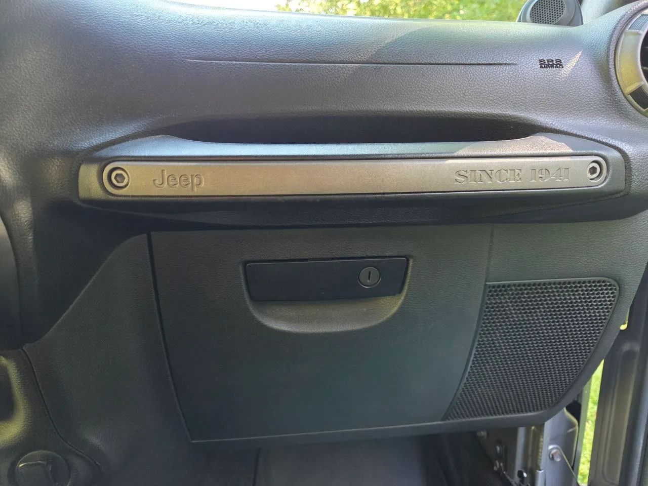 2013 Jeep Wrangler — photo 23 of 28