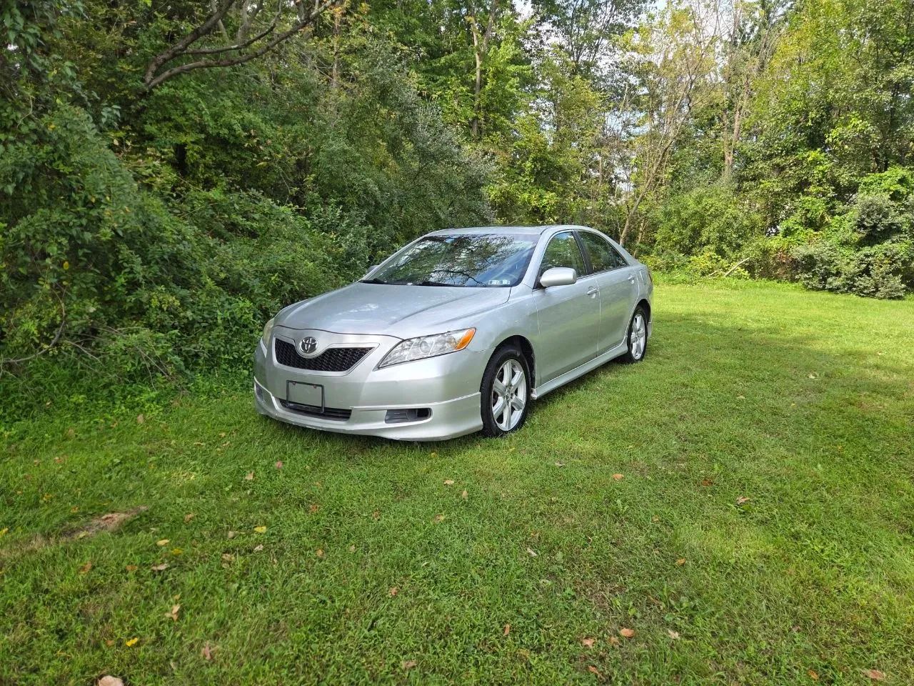 2008 Toyota Camry SE Sedan 4D — photo 14 of 33