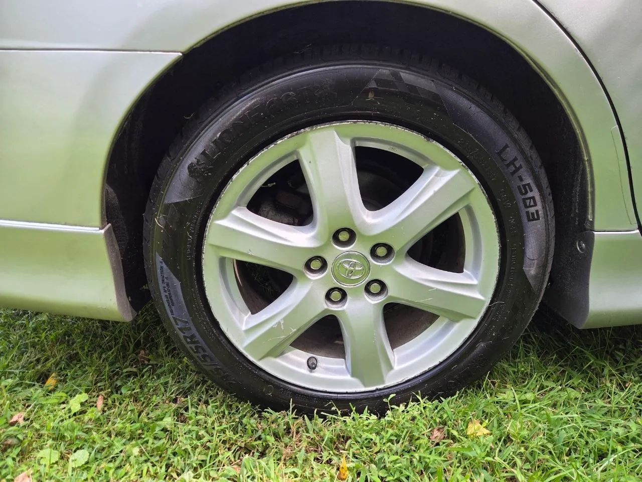 2008 Toyota Camry SE Sedan 4D — photo 30 of 33
