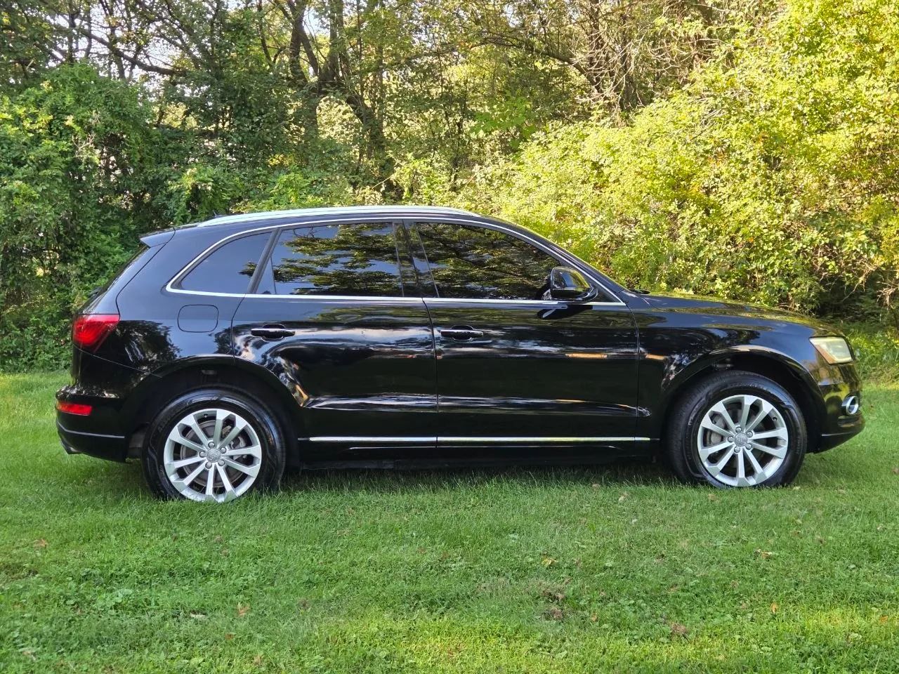 2016 Audi Q5 — photo 2 of 33