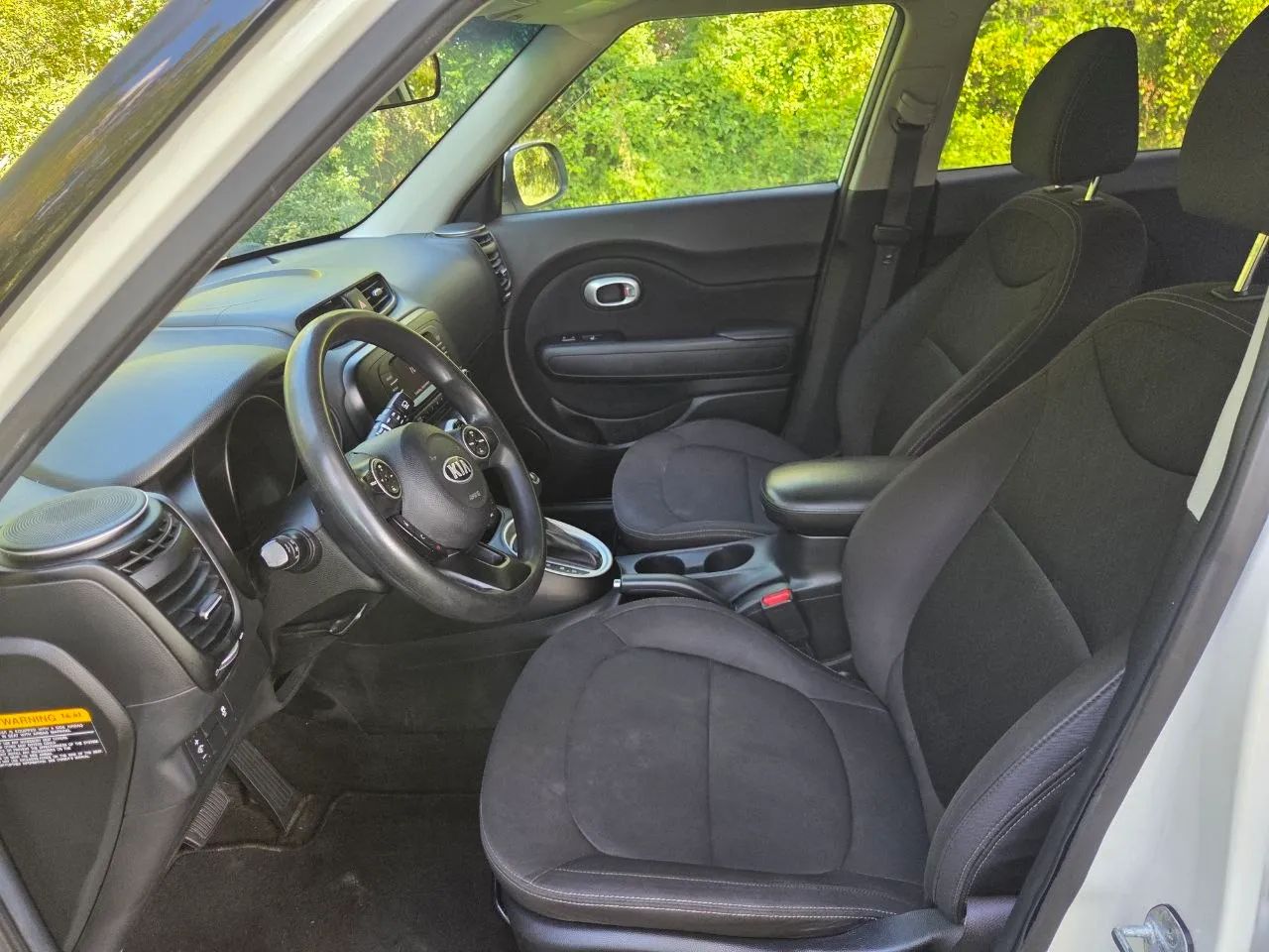 2017 Kia Soul — photo 19 of 30