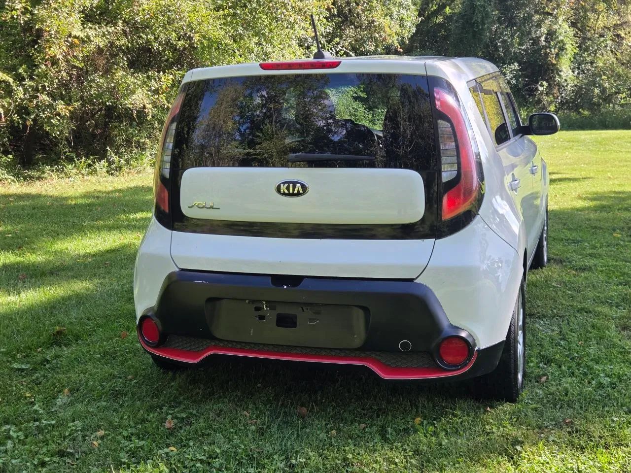 2017 Kia Soul — photo 8 of 30