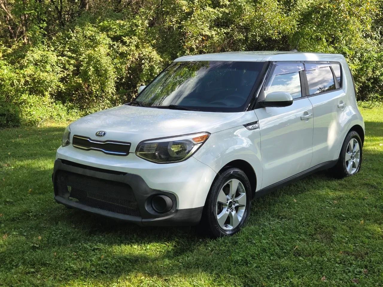 2017 Kia Soul — photo 1 of 30