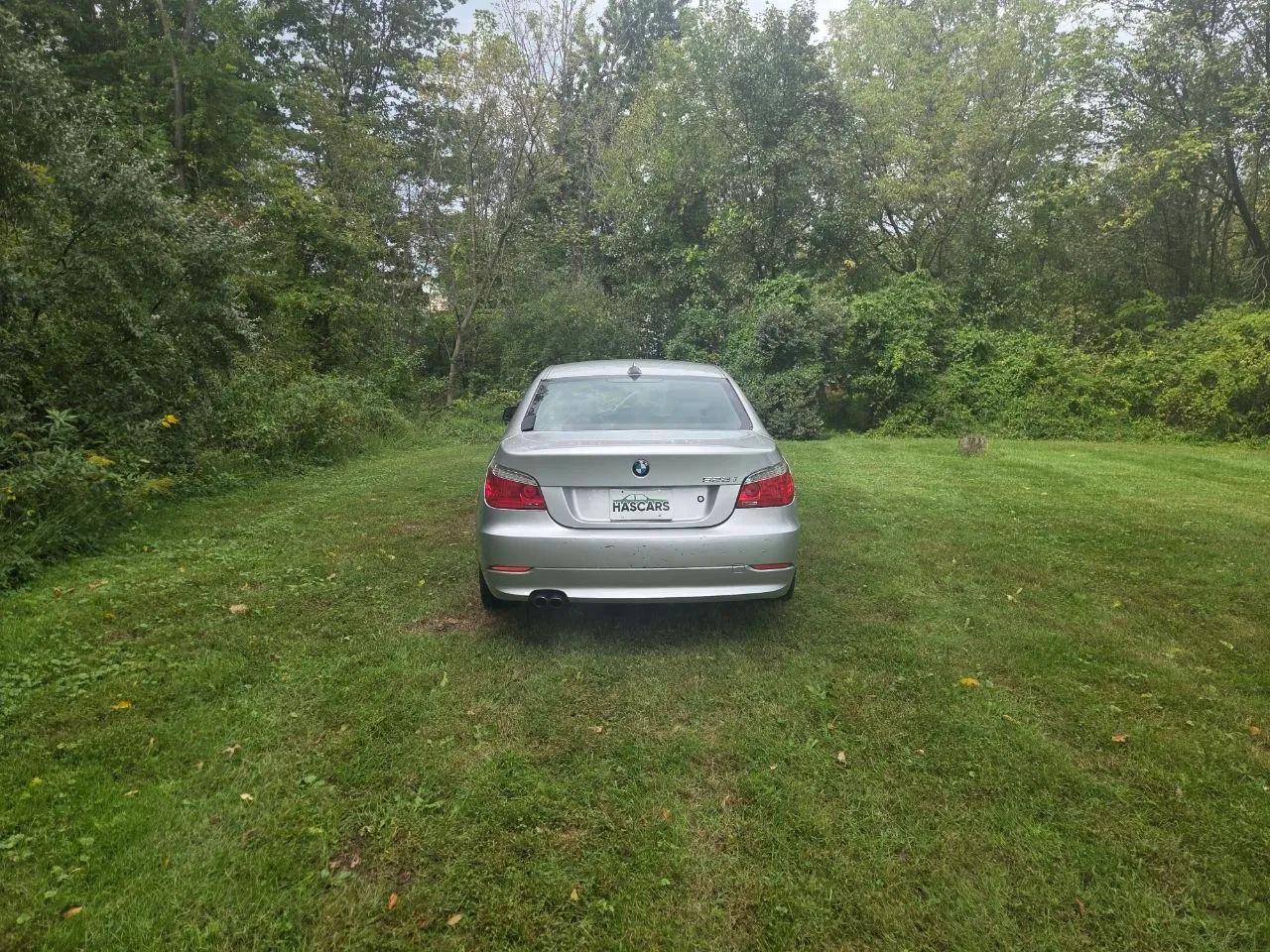 2010 BMW 5 Series — photo 16 of 30