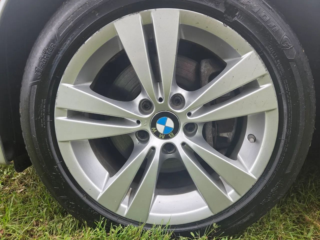 2010 BMW 5 Series — photo 17 of 30