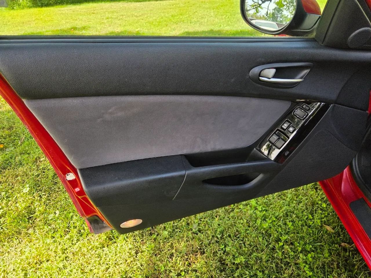2004 MAZDA RX-8 — photo 19 of 37