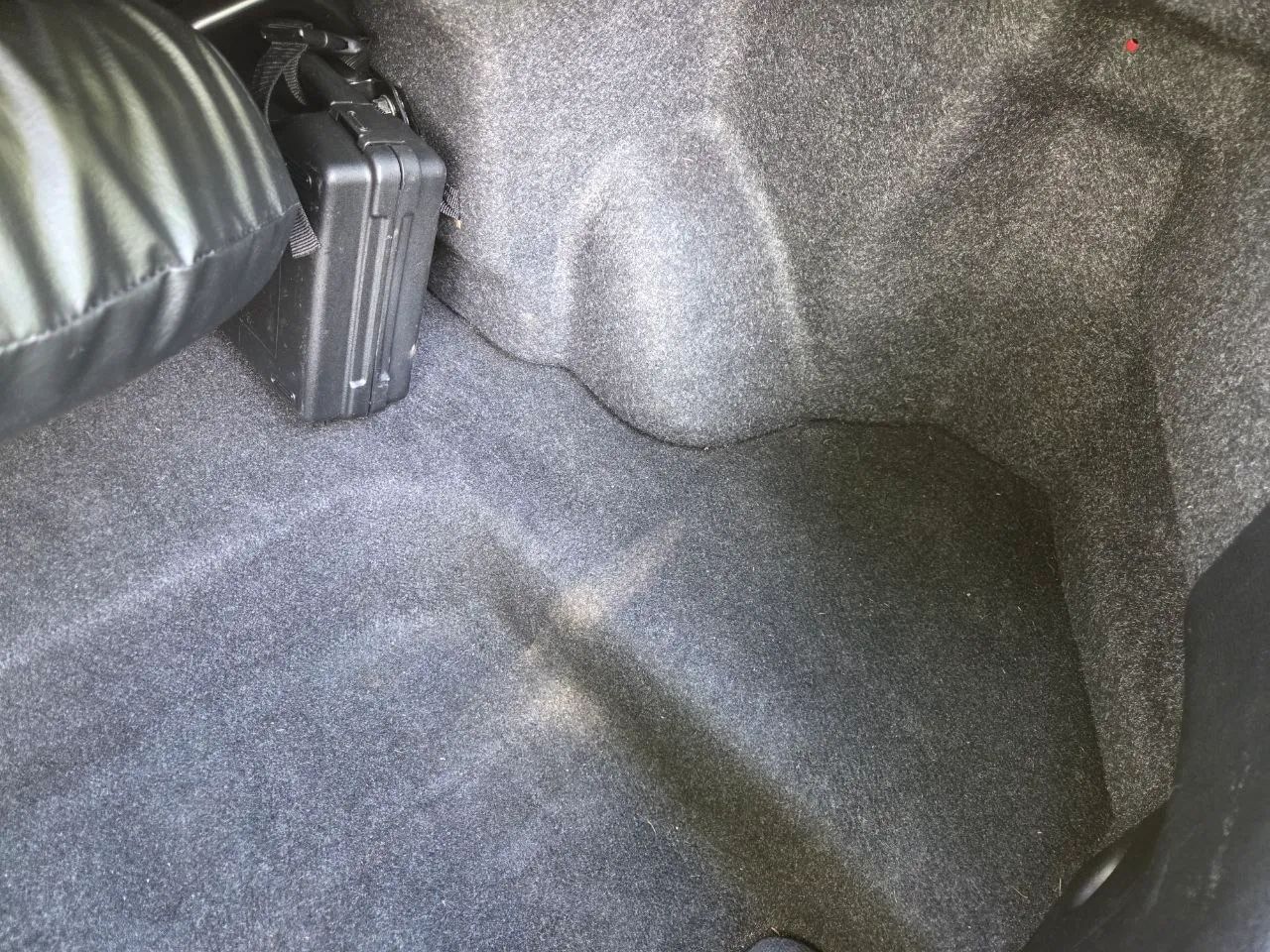 2004 MAZDA RX-8 — photo 32 of 37