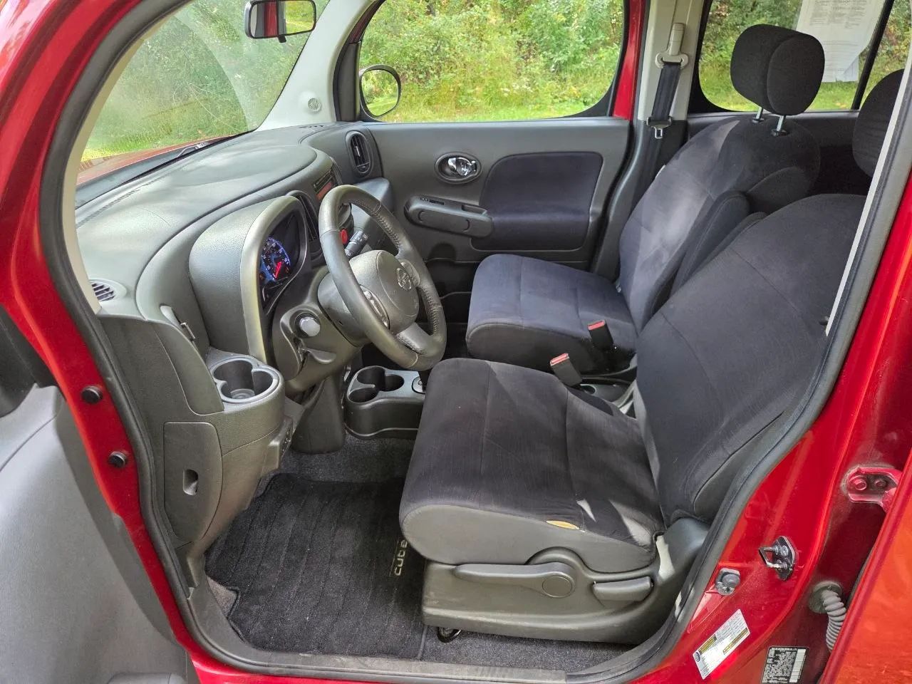 2012 Nissan cube — photo 17 of 29