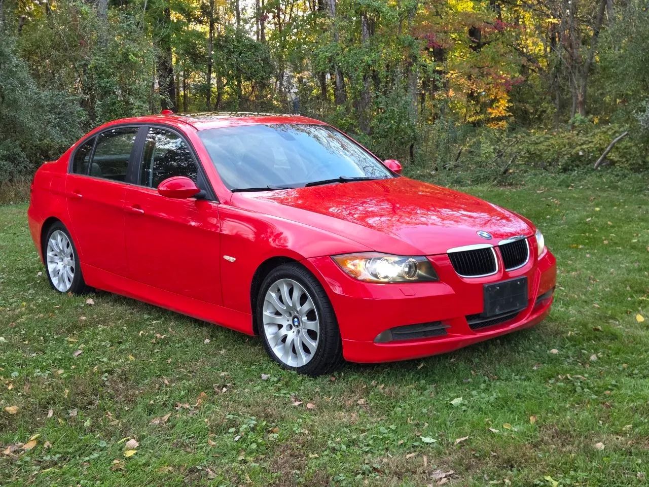 2006 BMW 3 Series 325xi Sedan 4D — photo 14 of 32