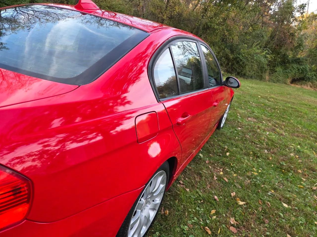 2006 BMW 3 Series 325xi Sedan 4D — photo 22 of 32