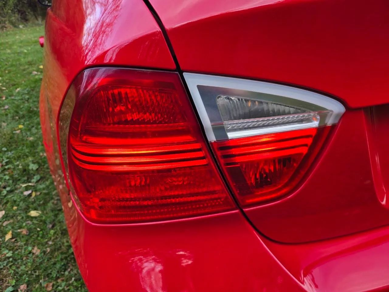 2006 BMW 3 Series 325xi Sedan 4D — photo 28 of 32