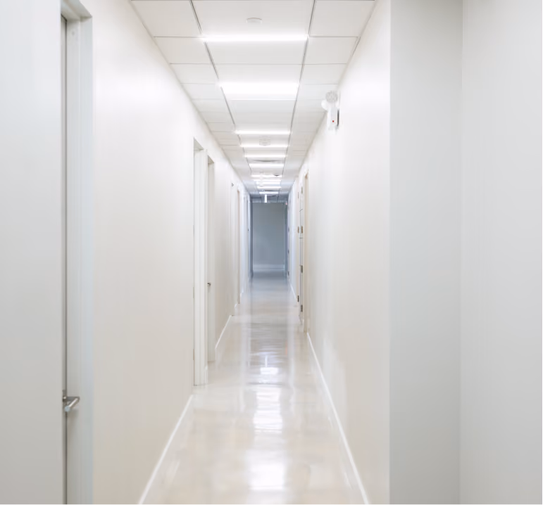 Procedure room at the Batash Medical center