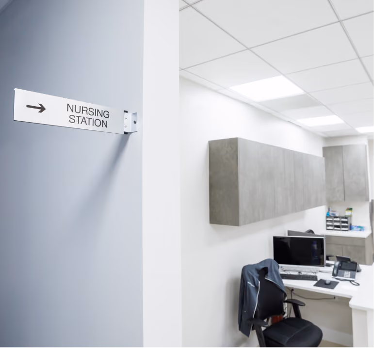 Procedure room at the Batash Medical center