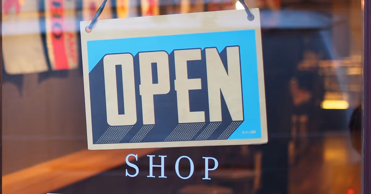 2024 Holiday Shopping Season: Top Trends and Predictions
