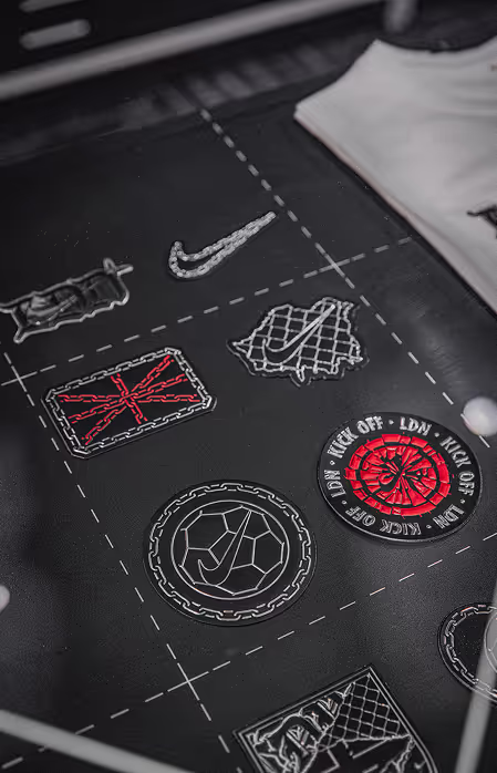 Settpace badges on a transfer board