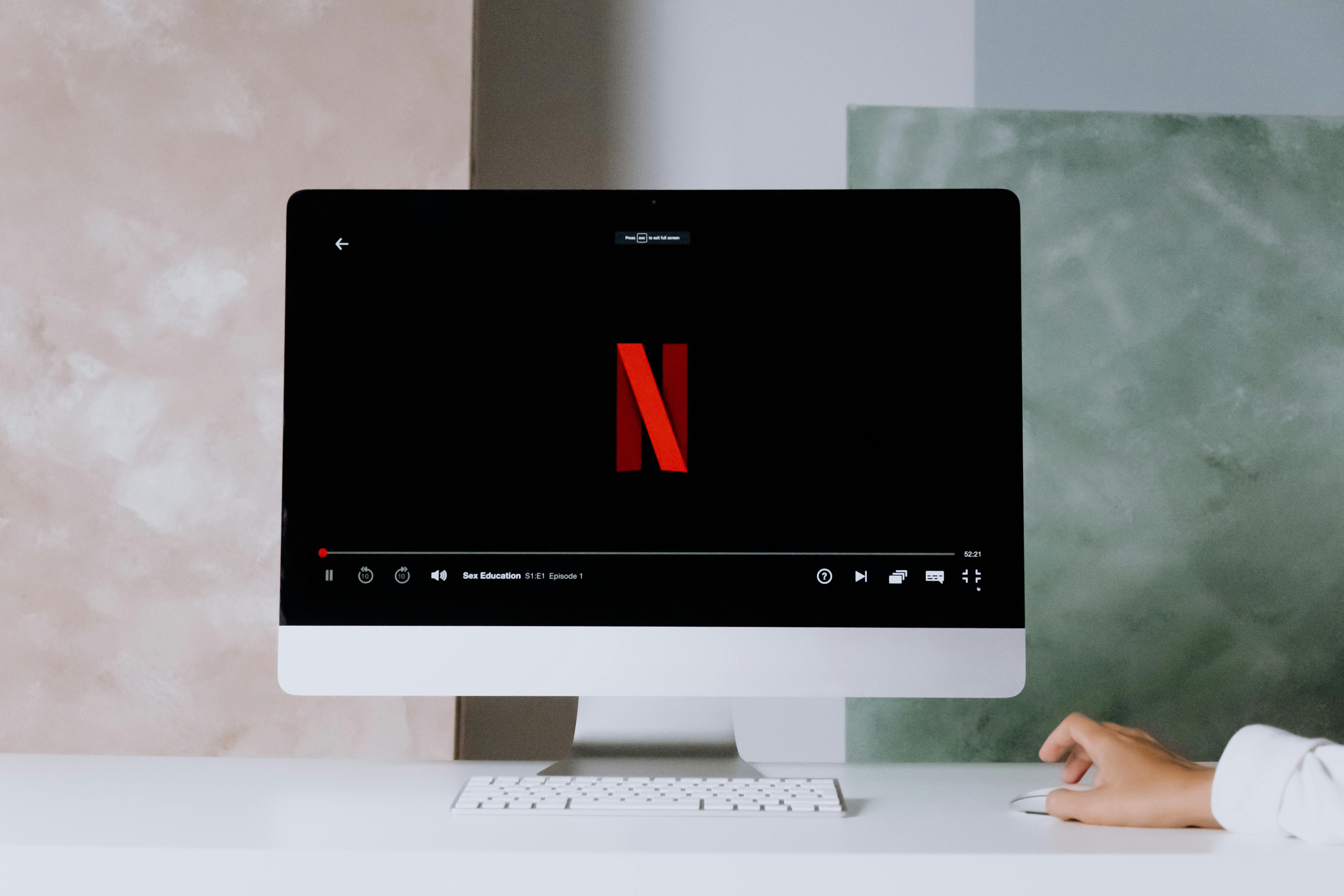 Netflix to launch AI-powered interactive midroll and pause ads by 2026
