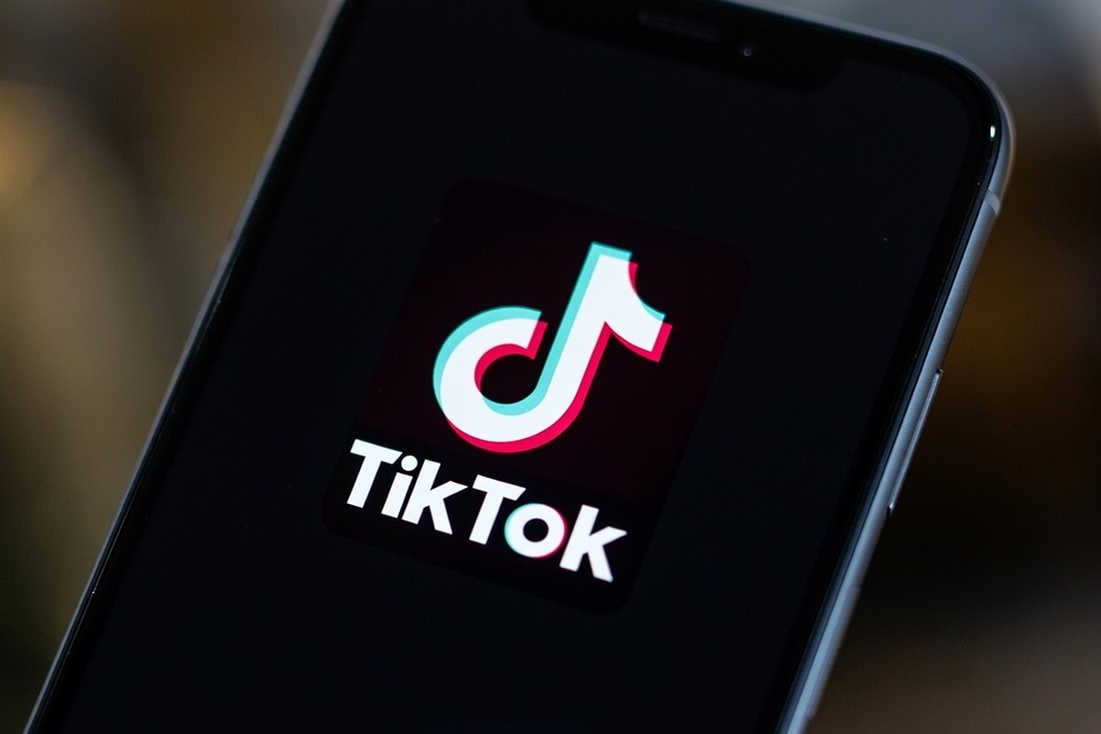 TikTok seals deal to keep operating in the U.S.