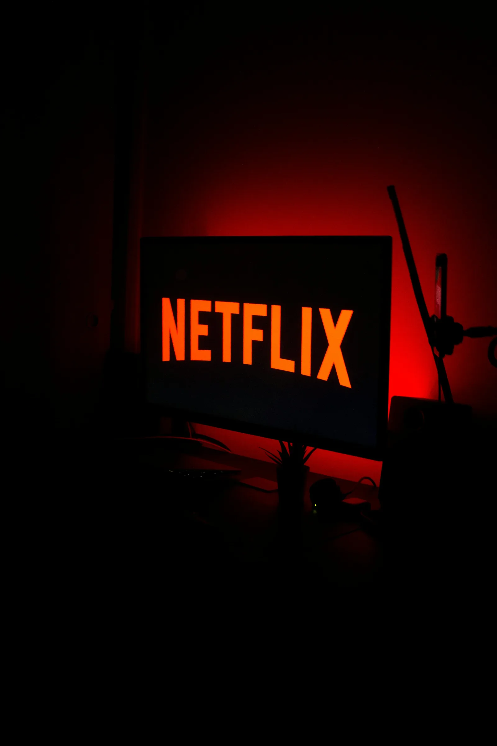 Netflix in talks to license iHeartMedia video podcasts