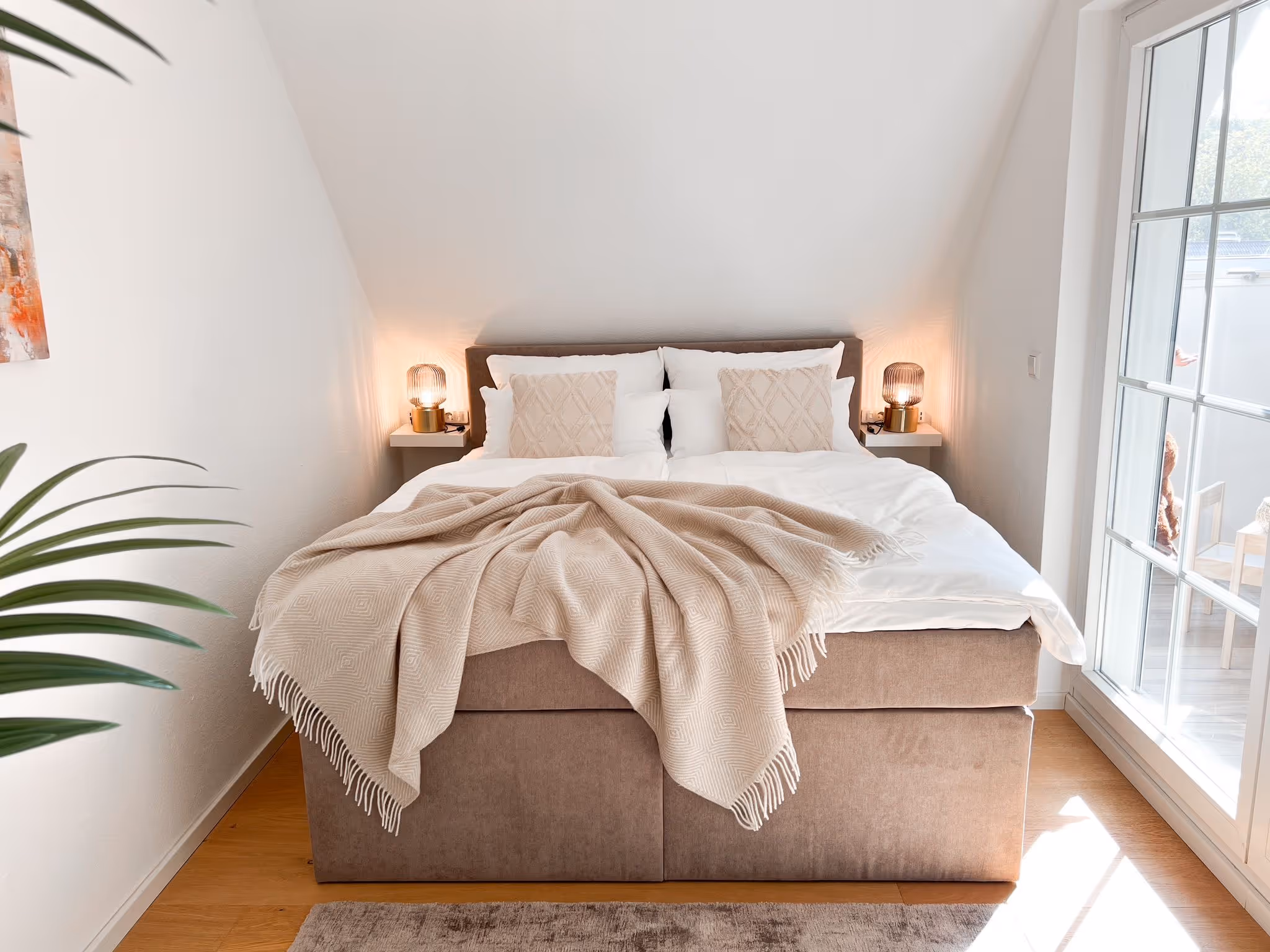 Bett von G&K Schlafsysteme in Ferienwohnung