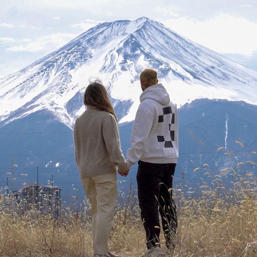 Photo of Nas & Alba looking at Mt. Fuji in Japan