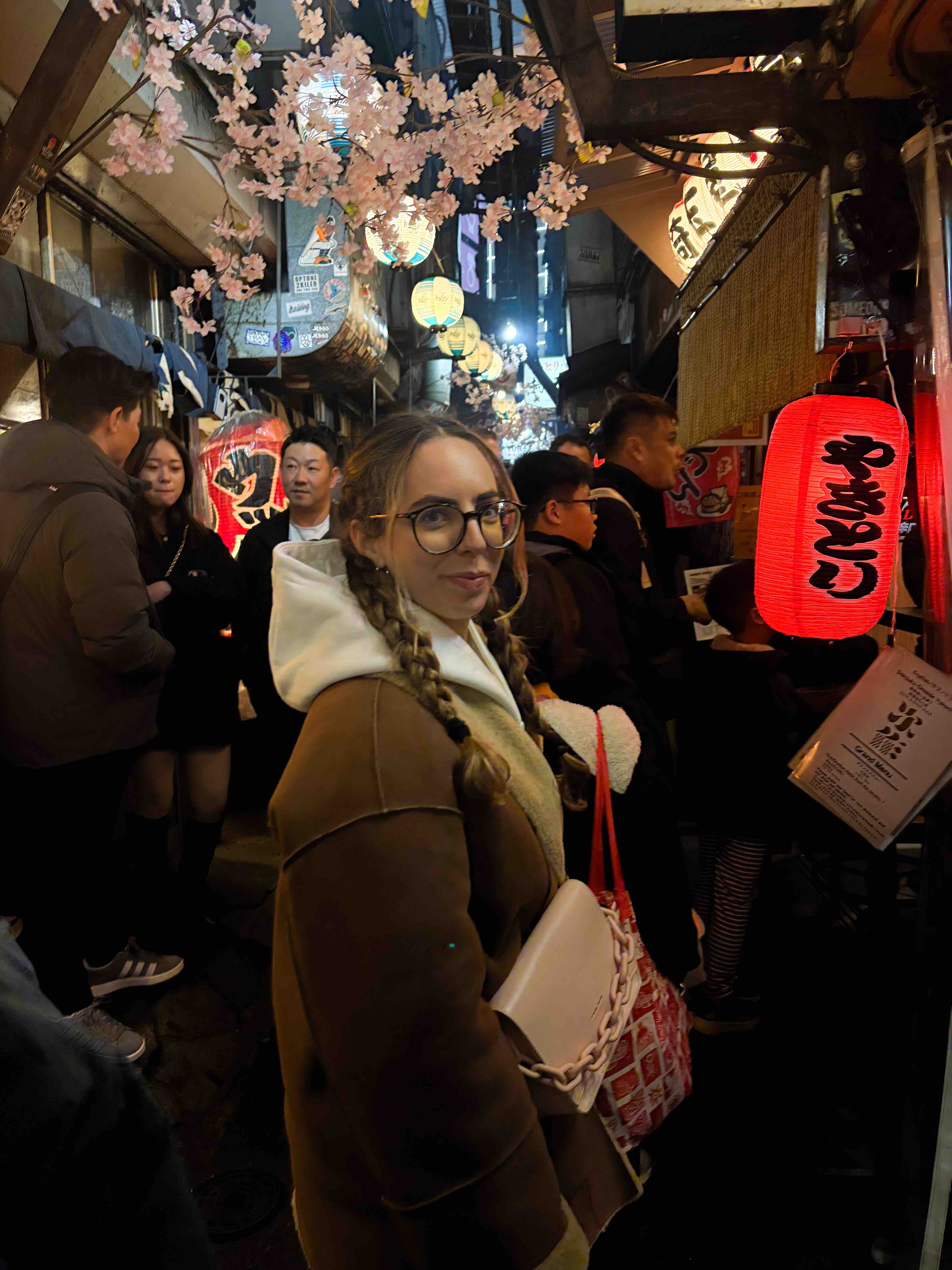 Alba in Memory Lane, Shinjuku, in Tokyo Japan