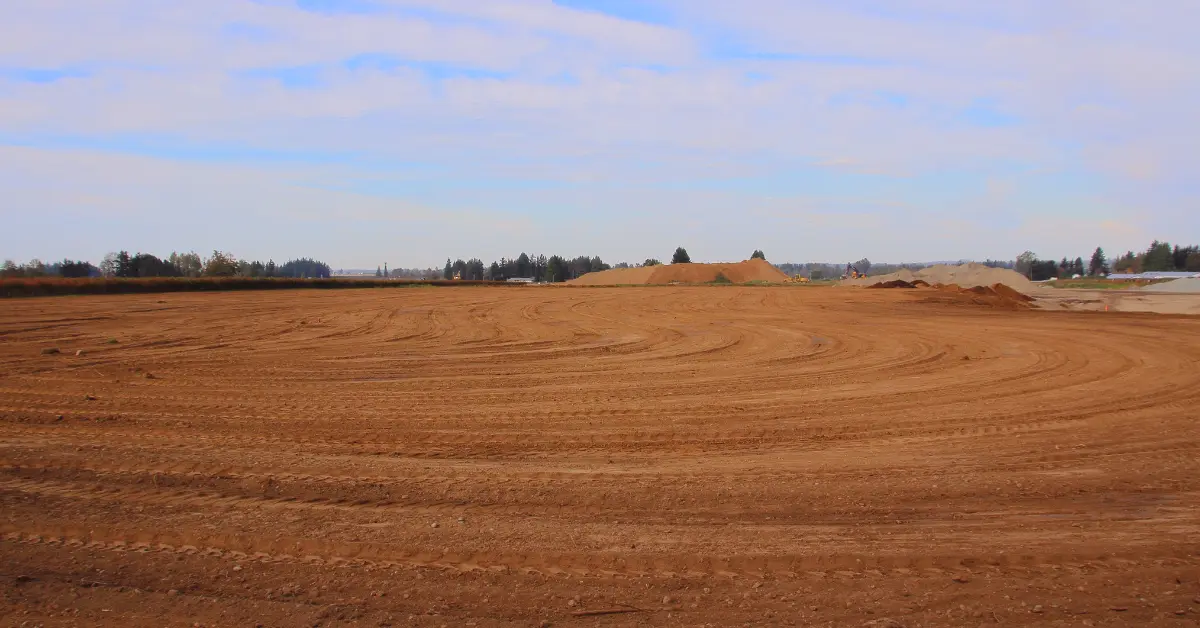 5 Key Benefits of Using Clean Fill Dirt for Your Project