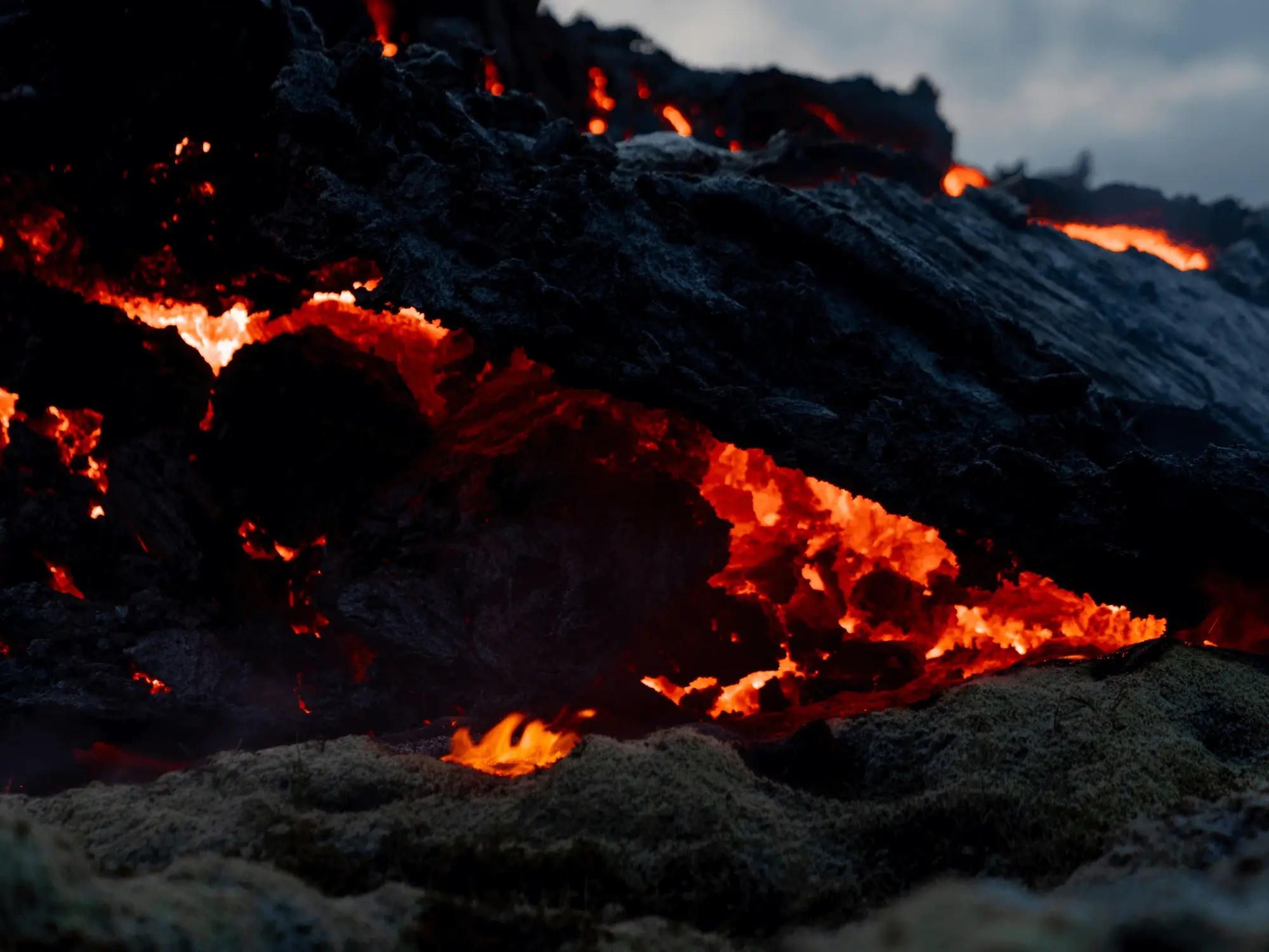 Discover Iceland's volcanic wonders: Epic tours and must-see destinations