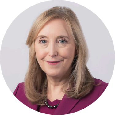 Tracy Heinzman headshot