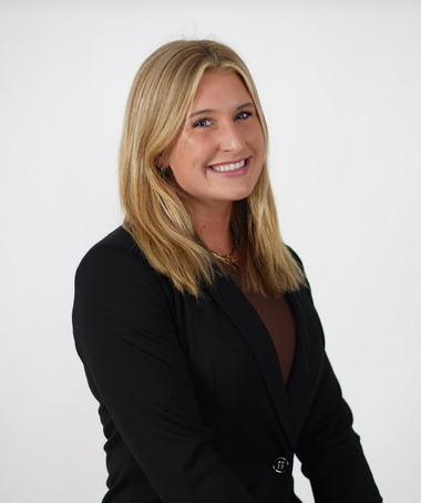 Molly Freeman Headshot