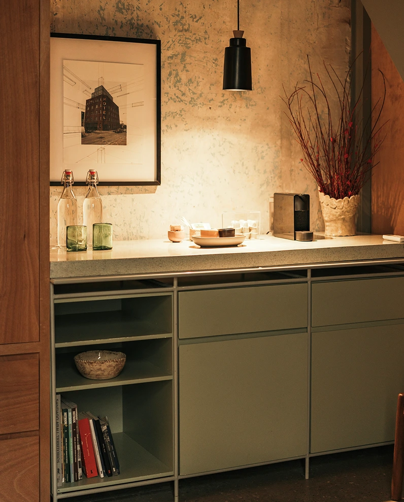 Taverna: cocina de humo y vino en la Juárez