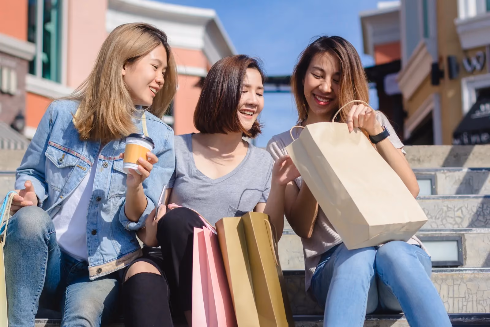 Customer Retention Adalah Cara Agar Pelanggan Membeli Lagi! Ulasan Lengkapnya Baca di sini