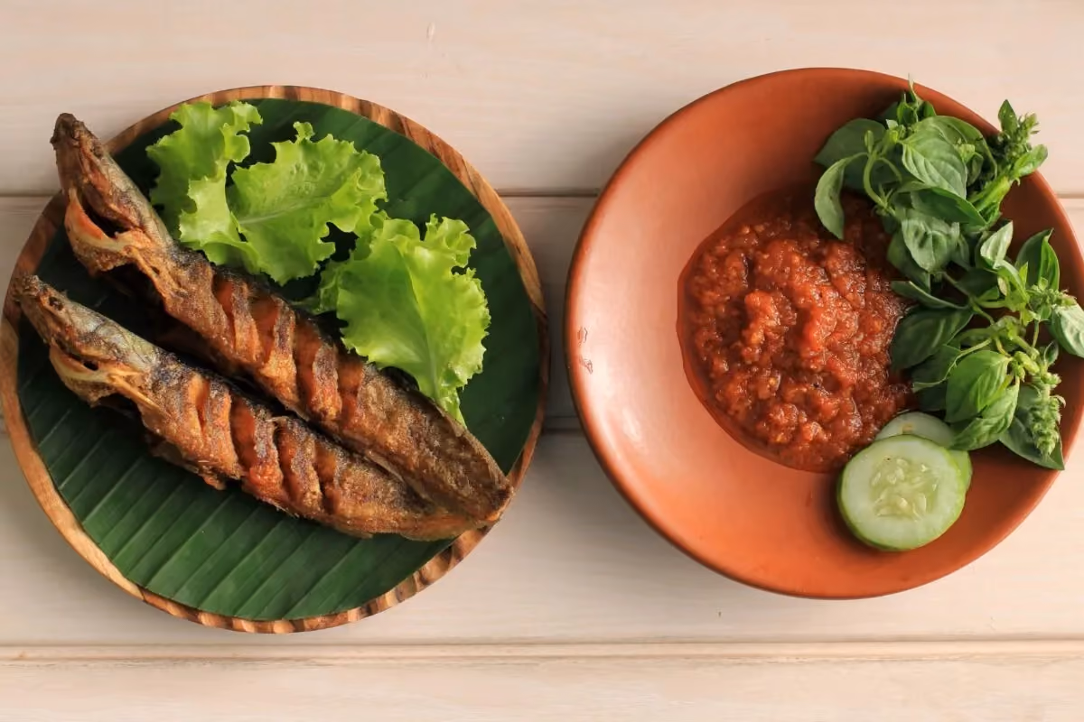 modal usaha pecel lele