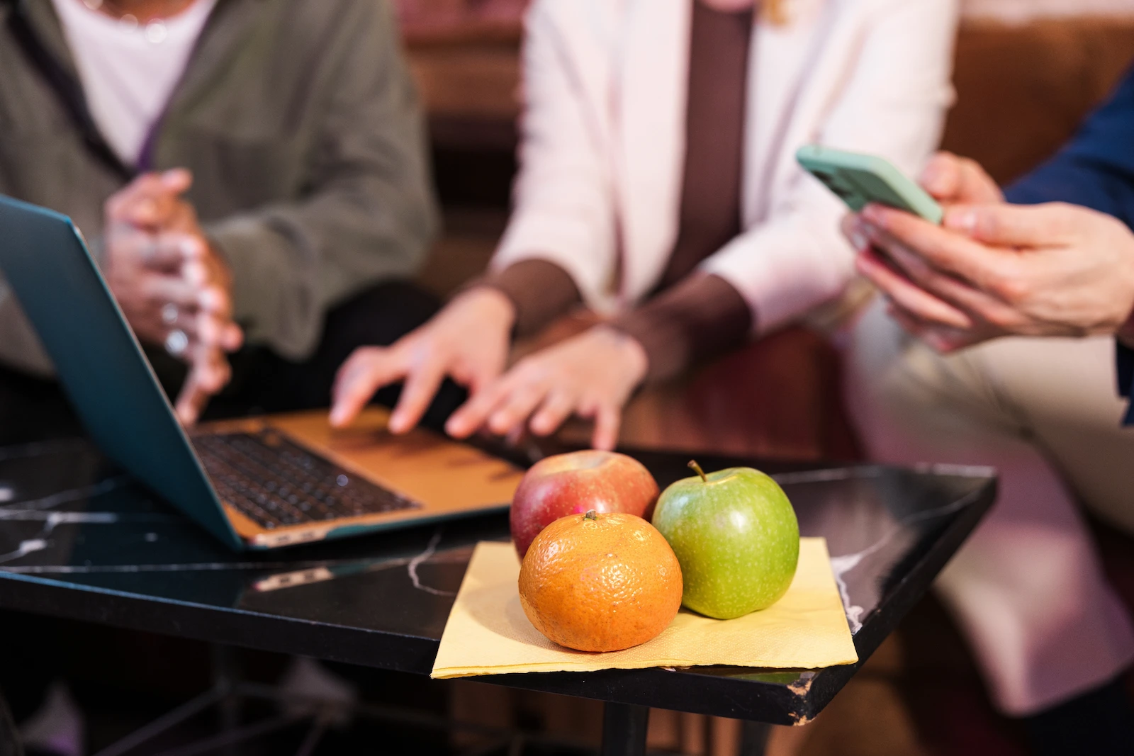 Kenapa WhatsApp Business Perlu Dioptimalkan?