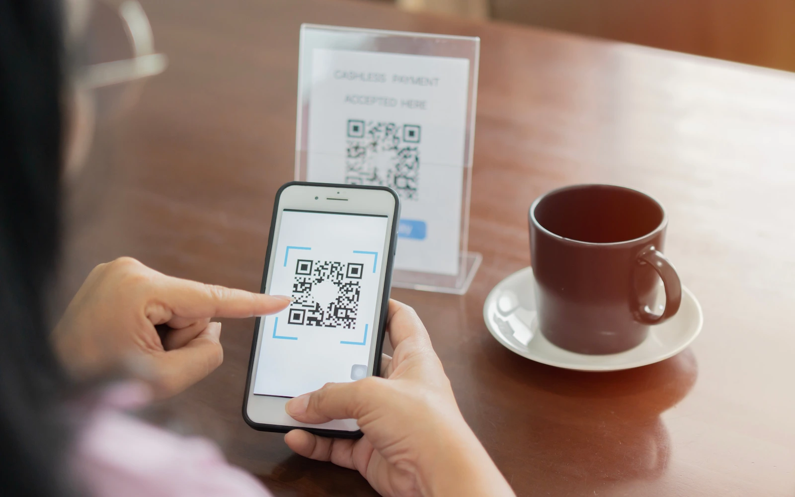 Perbedaan Utama Pembayaran Tunai dan Non Tunai