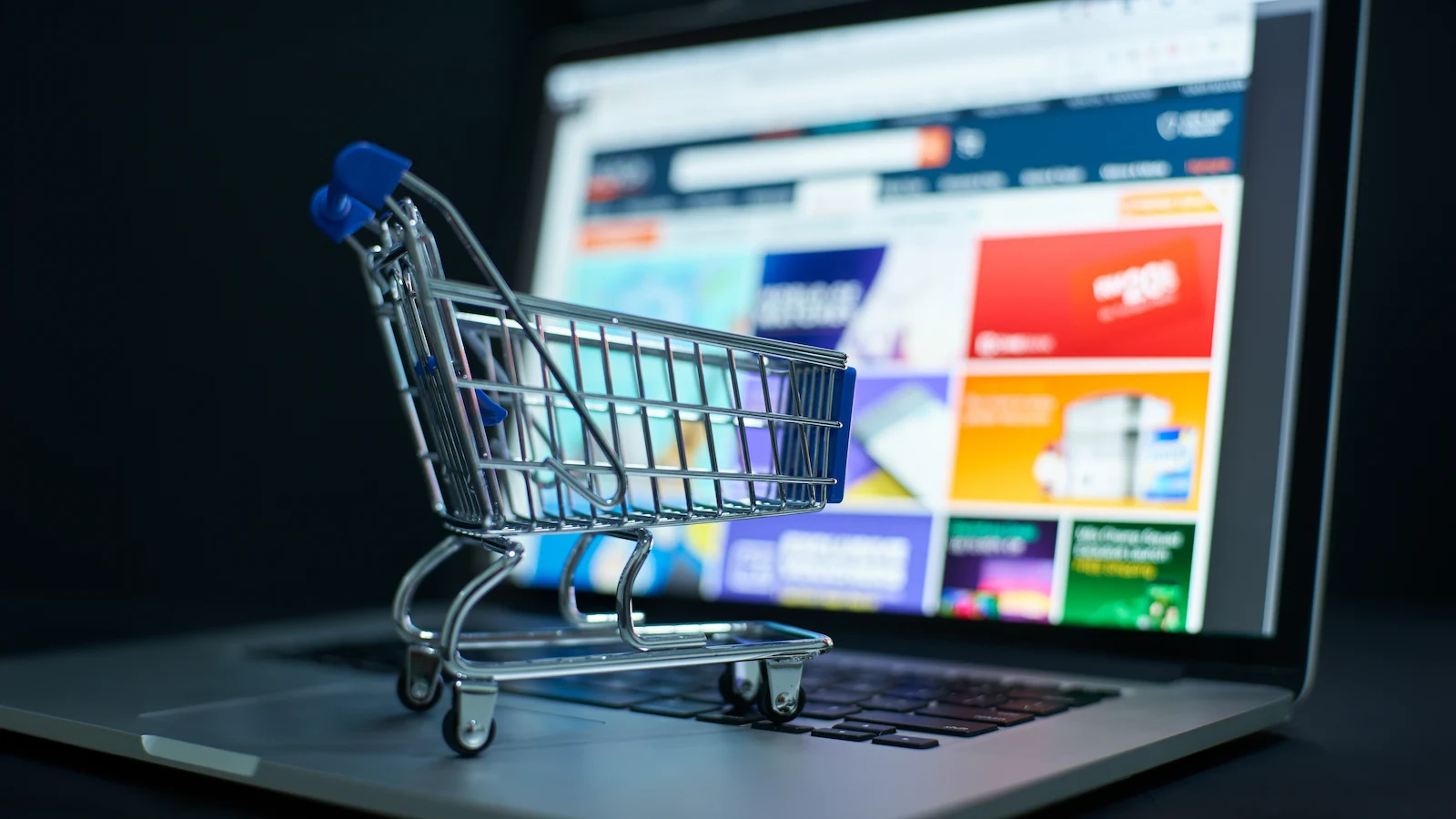 Perbedaan E-Commerce dan Marketplace yang Perlu Dipahami
