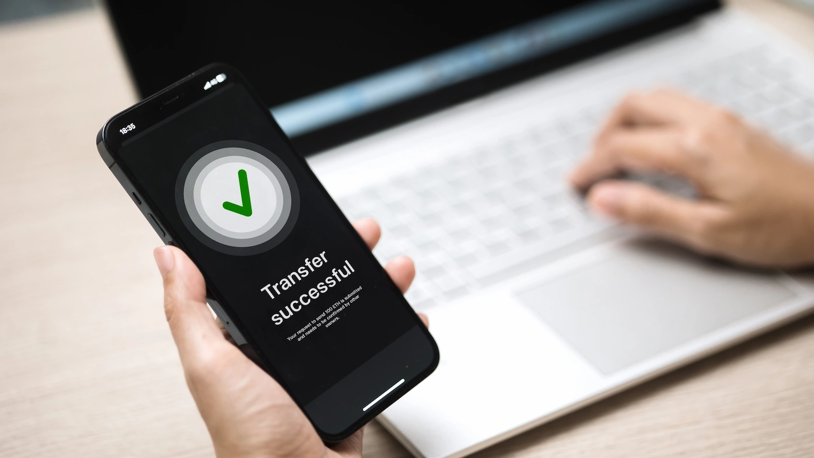 Keunggulan Wire Transfer untuk Bisnis