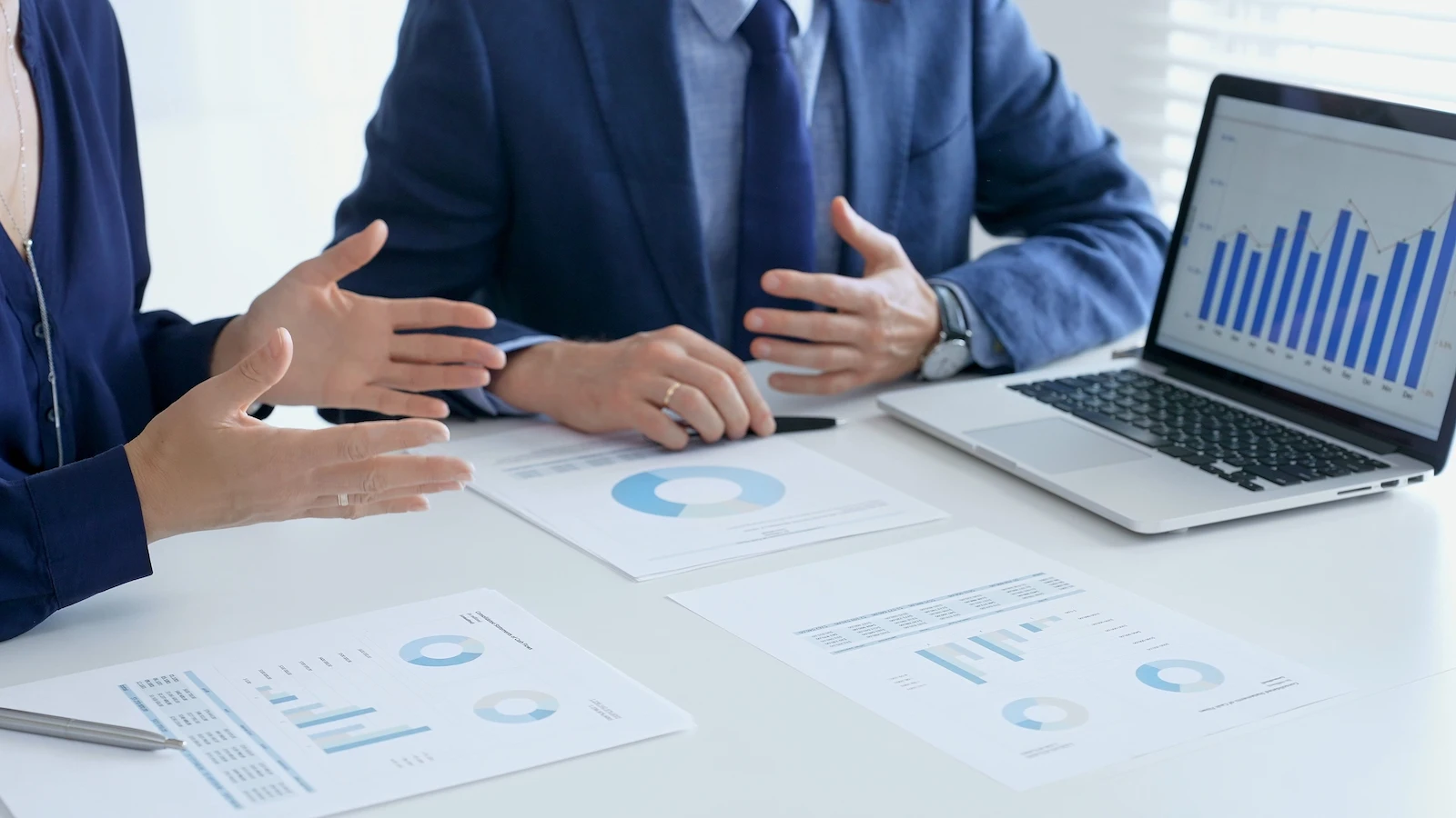 Strategi Efisiensi dan Pengendalian Biaya Overhead