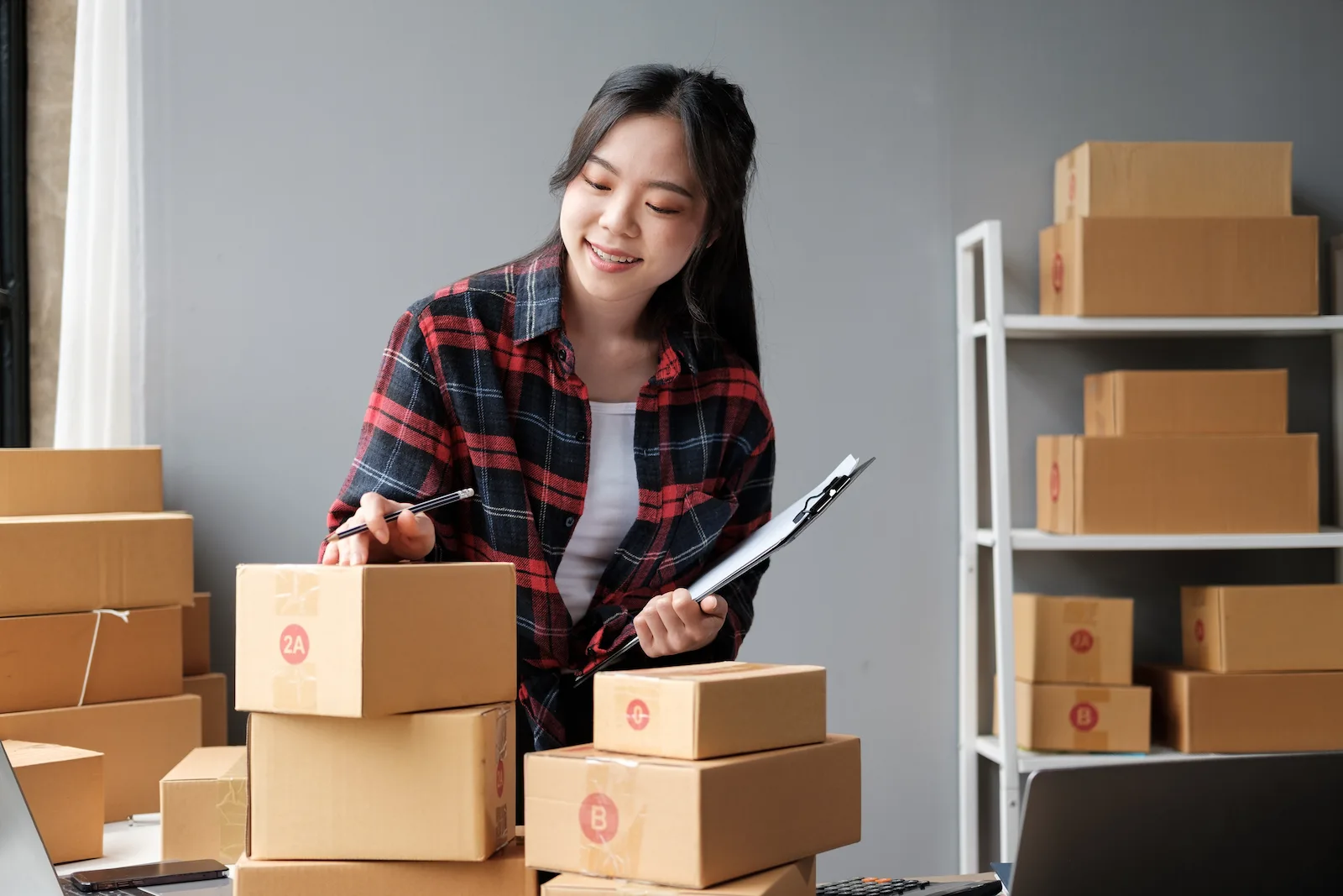 Menghitung Total Revenue sebagai Langkah Awal