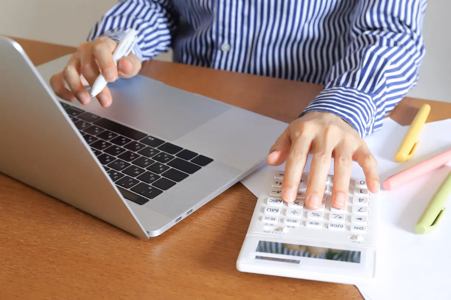 Contoh Quotation Profesional untuk Memikat Klien Bisnis