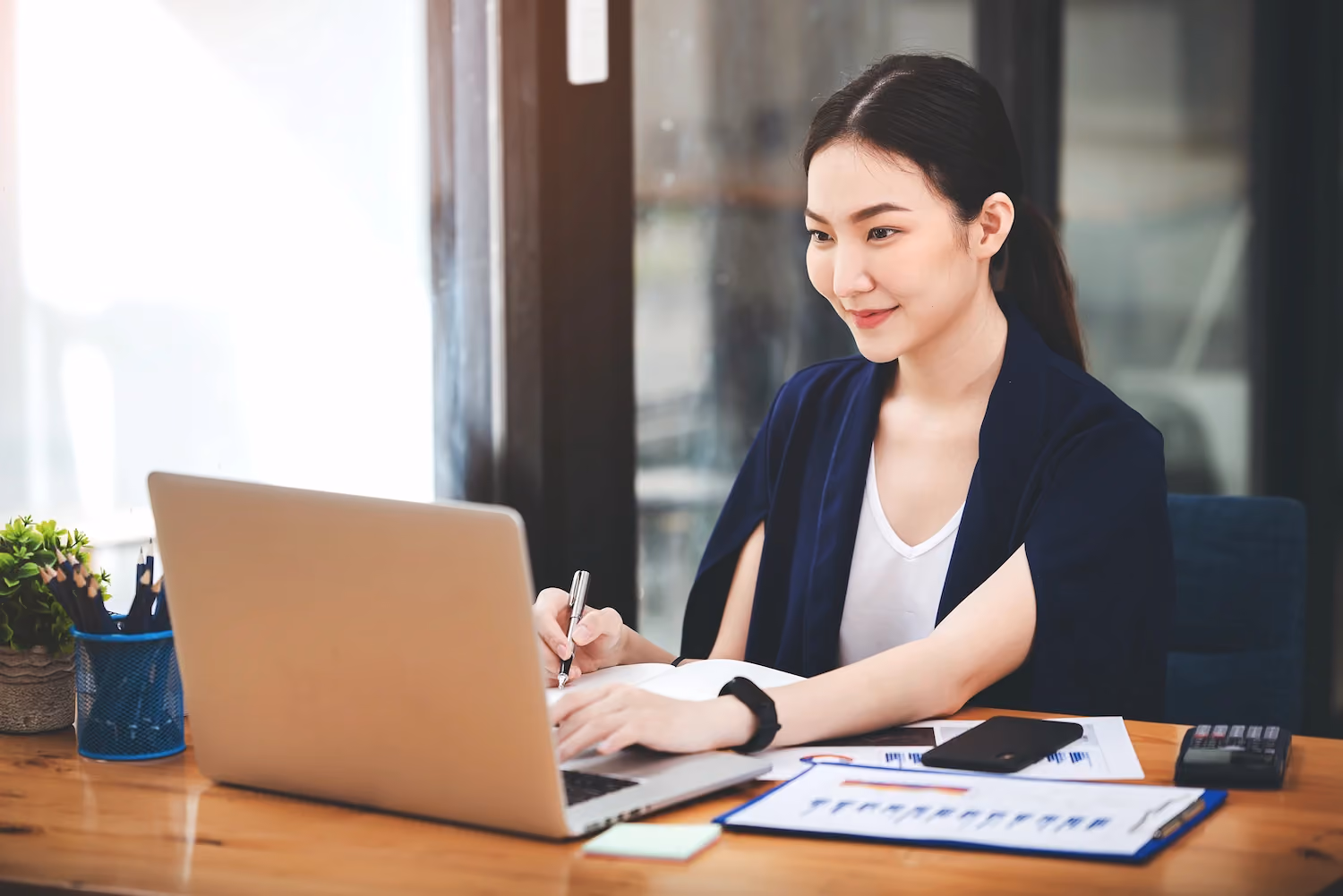 Panduan Competitor Analysis untuk Memenangkan Persaingan Bisnis