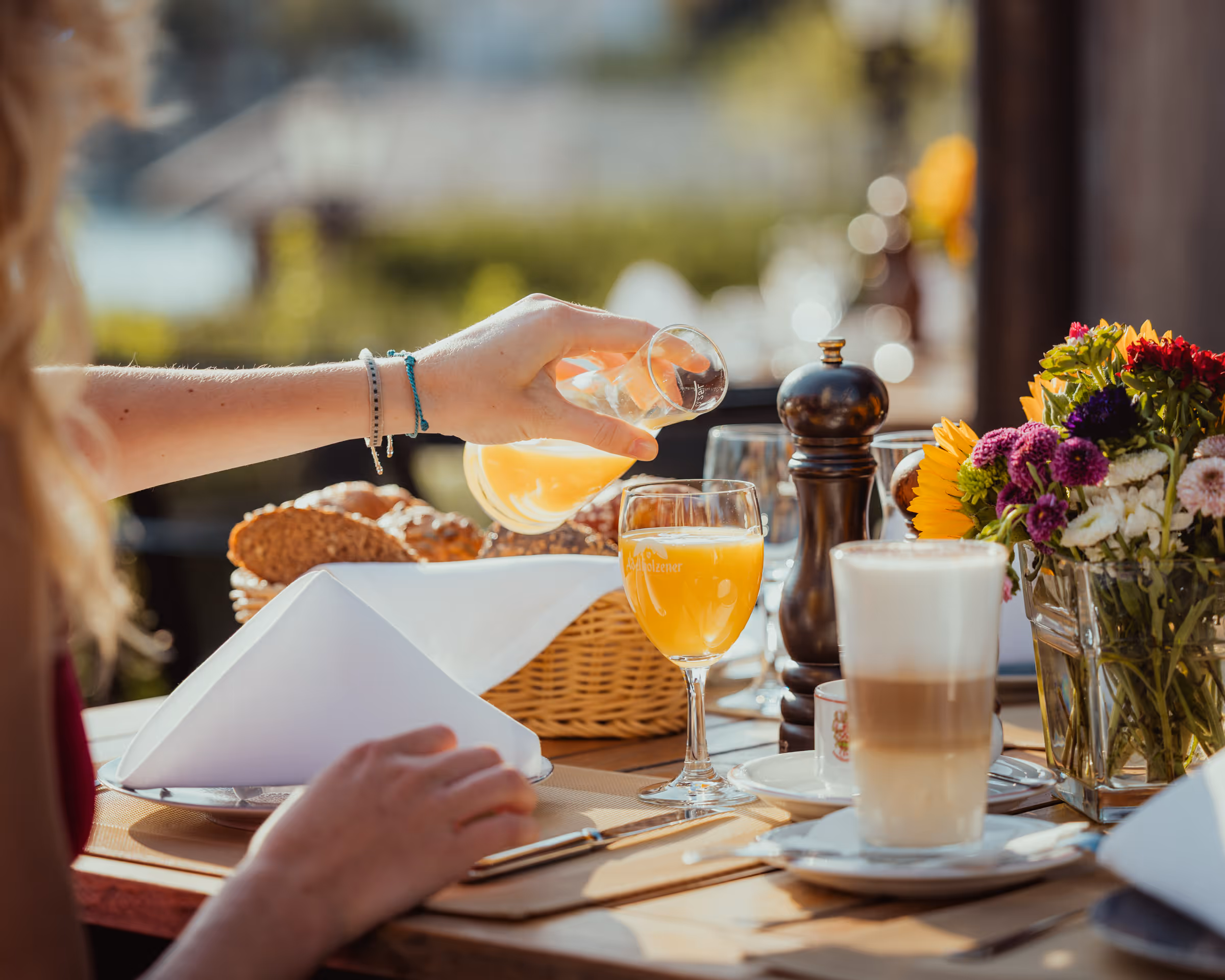 Malerwinkel Frühstück auf der Terasse