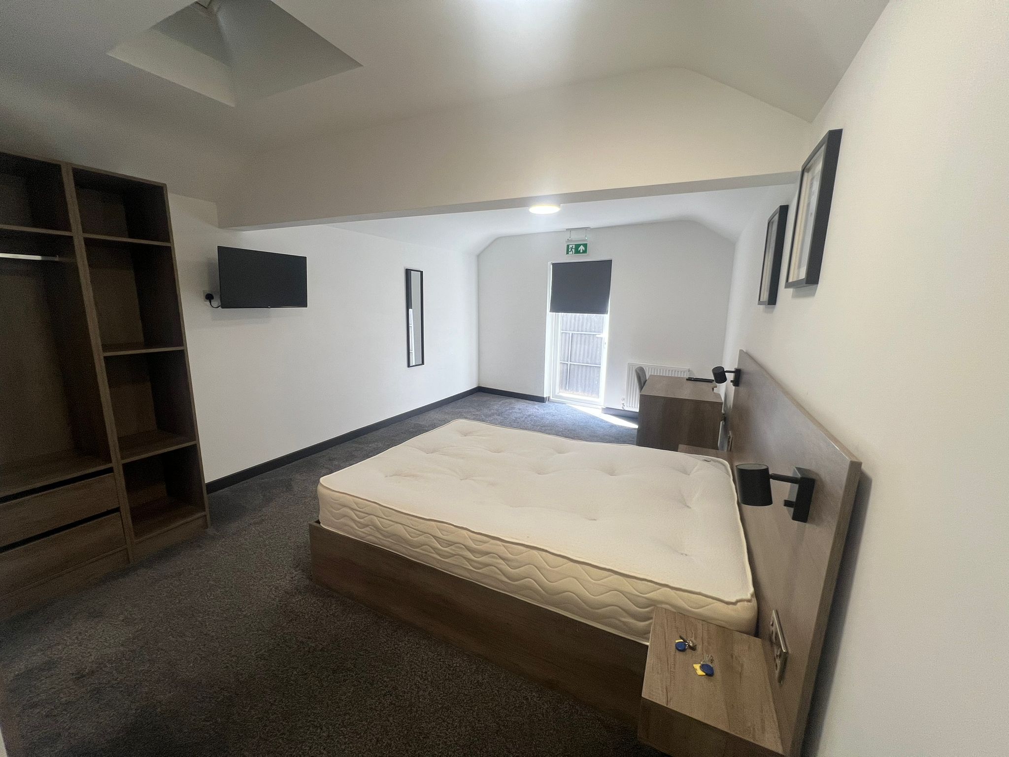 5a Babington Lane - Studio 10