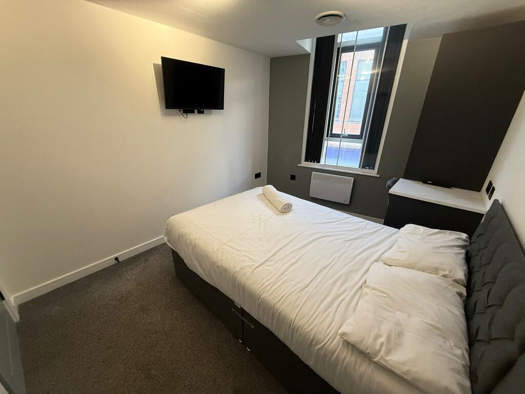 Albion Street - Flat 1, Room 1