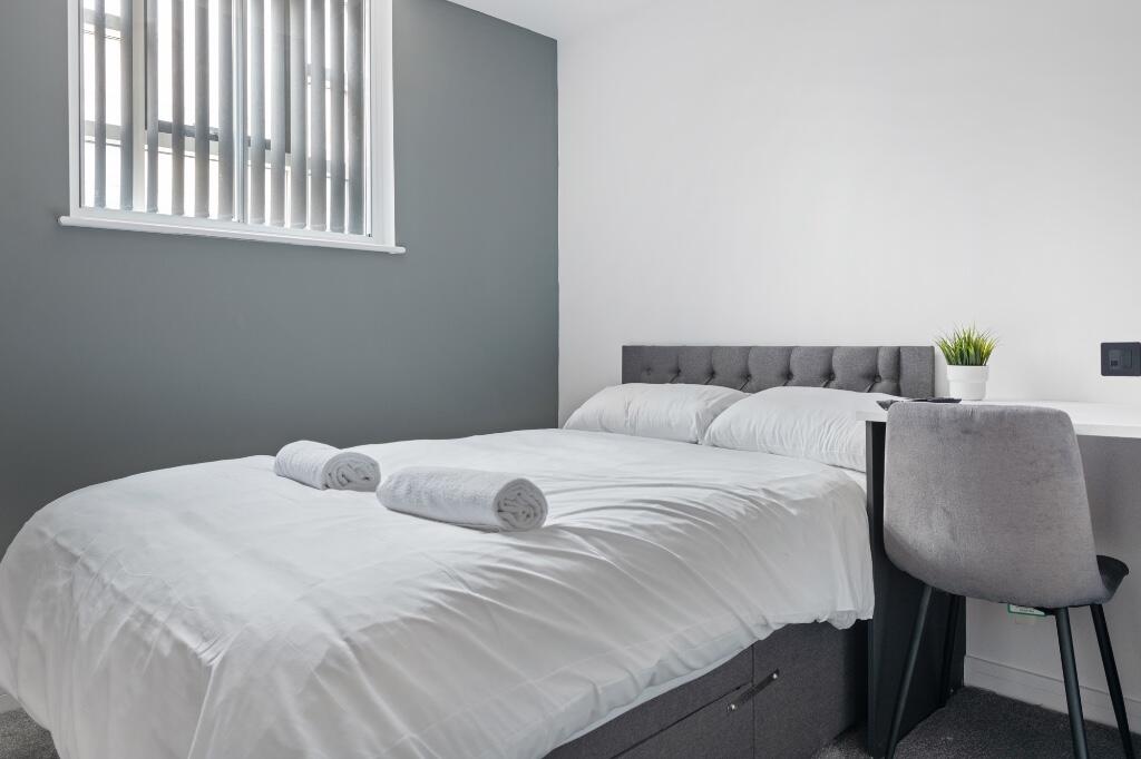 Albion Street - Flat 4, Room 2