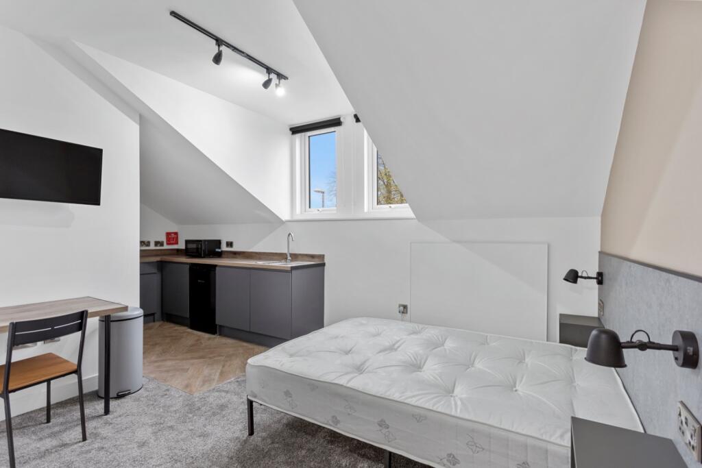 133 Green Lane - Studio 8